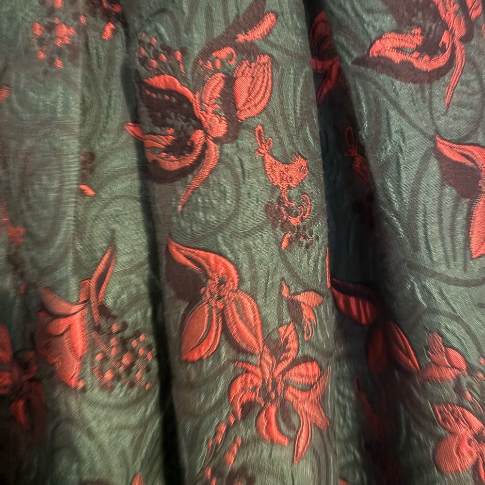 Floral Green and Red Brocade Dress - Picture 3 of 9